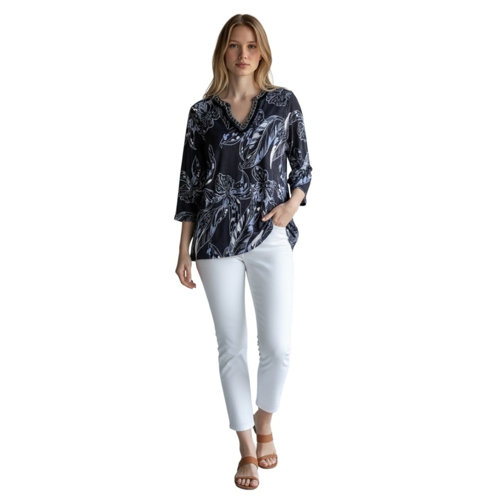 ✨Chico’s Navy & White Floral Linen Tunic | Breezy Coastal Sz 3 (16/18) - Picture 3 of 9